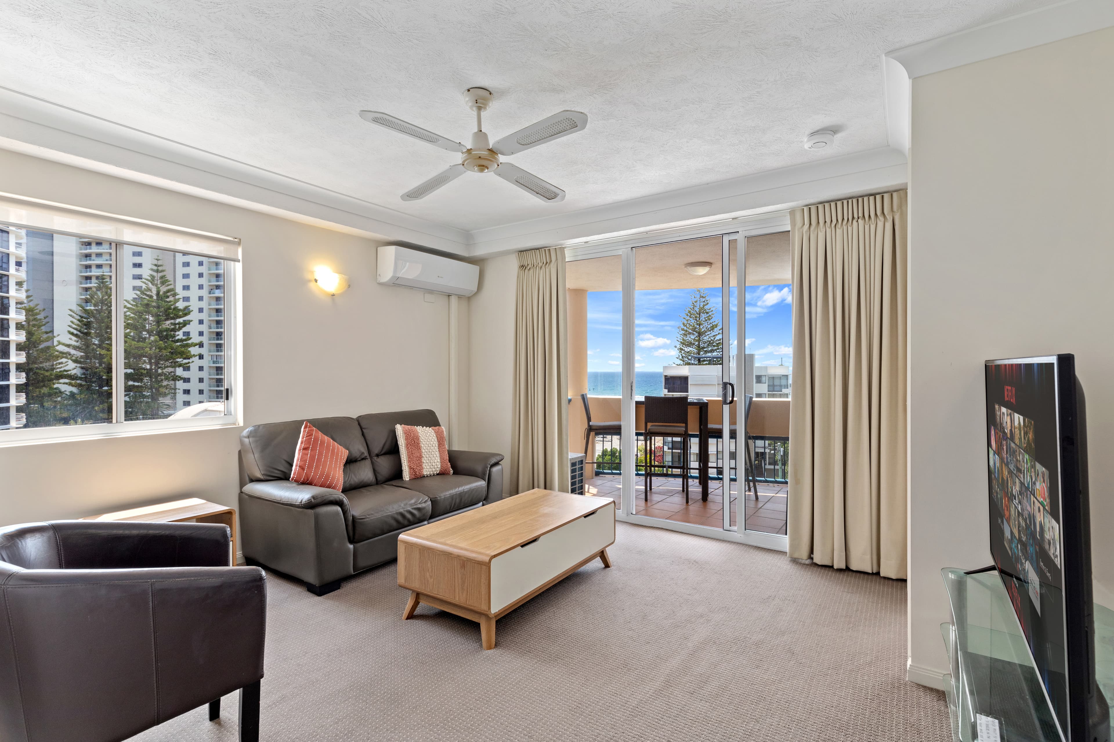 22/93 Old Burleigh Road, Broadbeach, Broadbeach - Thumbnail 5