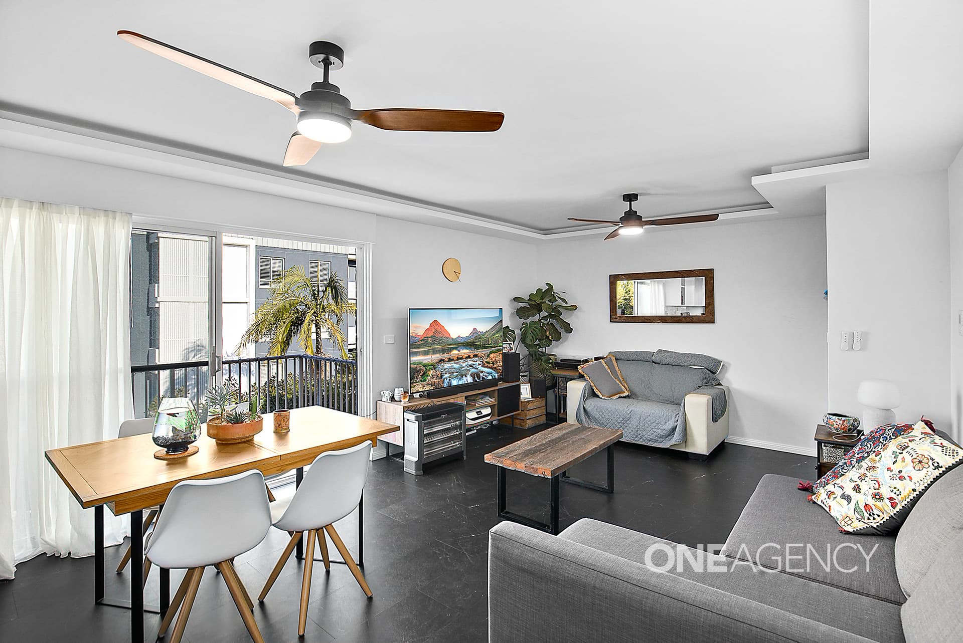 12/18 - 20 Pleasant Avenue, North Wollongong, North Wollongong - Thumbnail 3