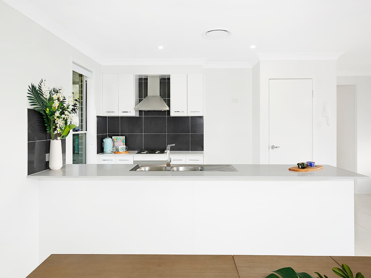 64 Lockheed Hudson Drive, Horsley, Horsley - Thumbnail 5