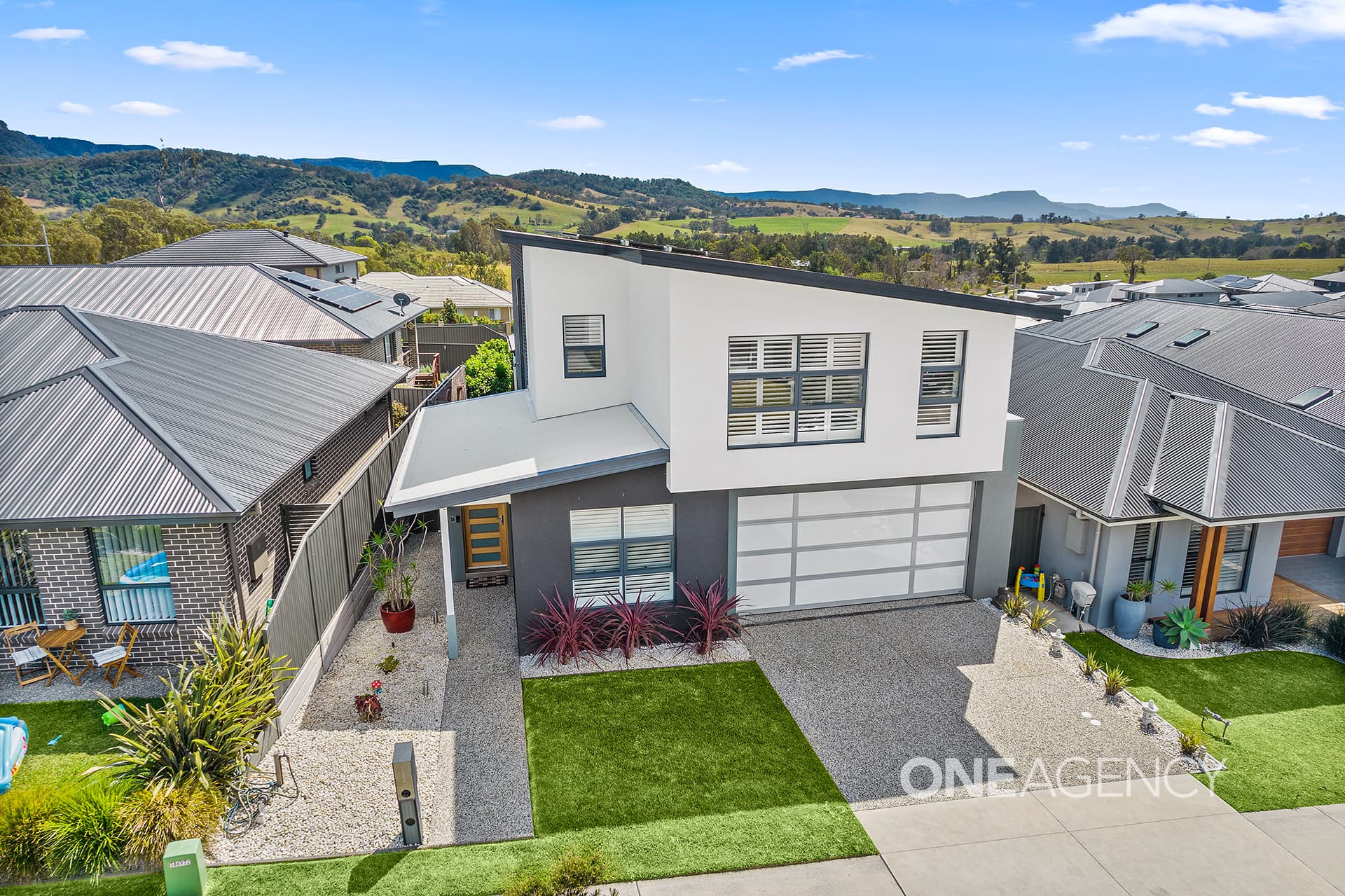 14 Coral Tree Crescent, Calderwood, Calderwood - Image 1