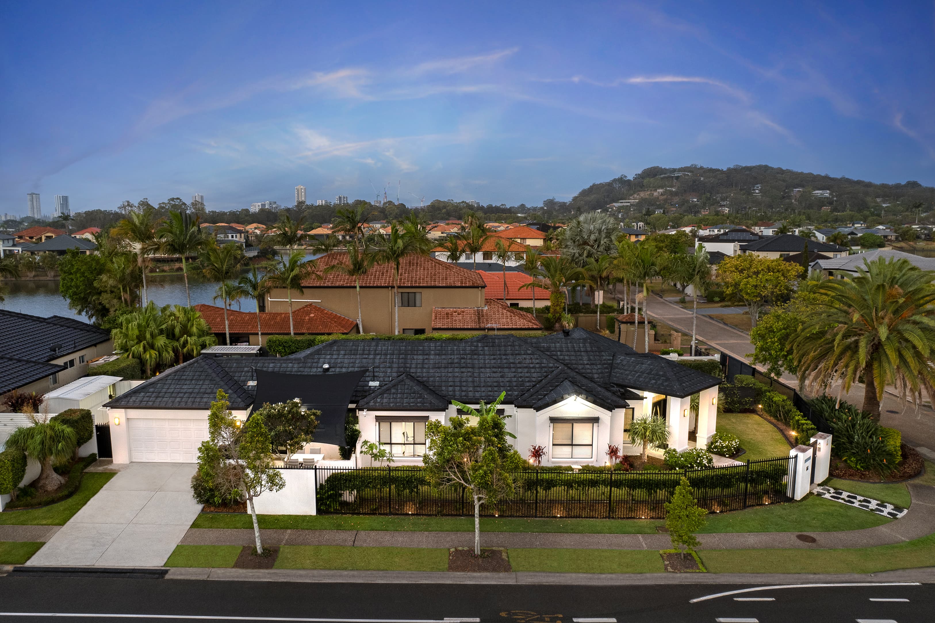 154 Dunlin Drive, Burleigh Waters, Burleigh Waters - Image 1