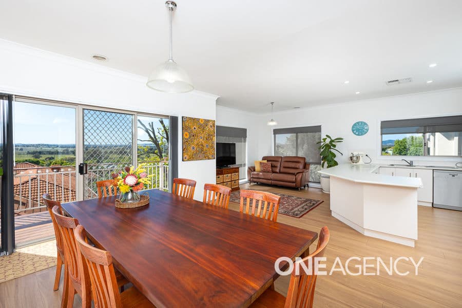 26 STELLWAY Close, Kooringal, Kooringal - Thumbnail 5