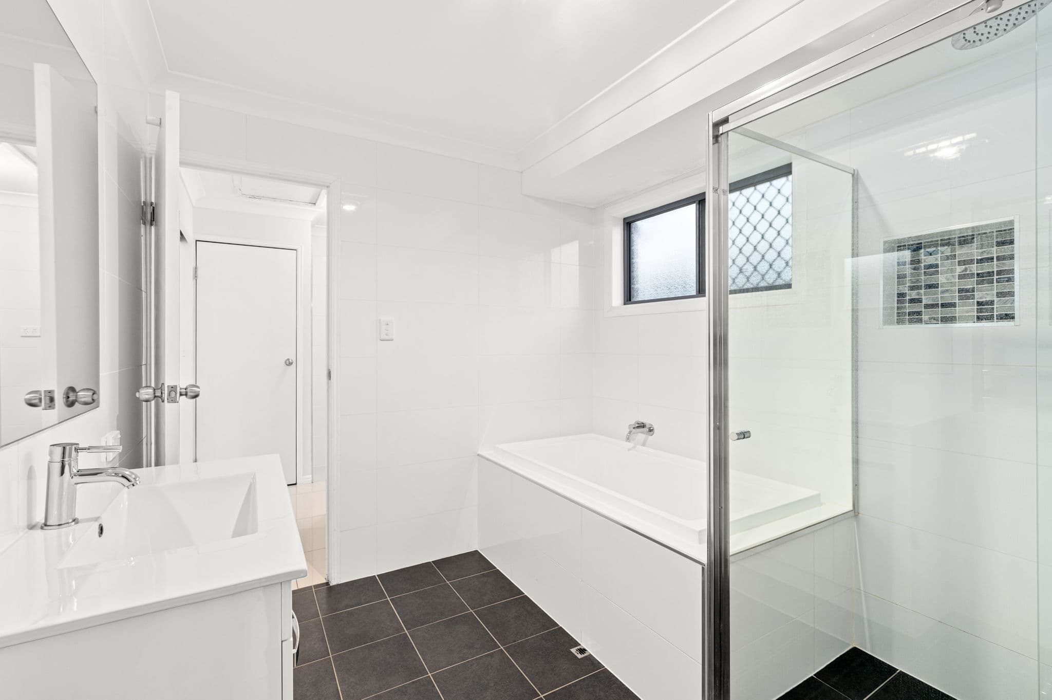 14 Hinchcliffe Street, Tanah Merah, Tanah Merah - Thumbnail 8