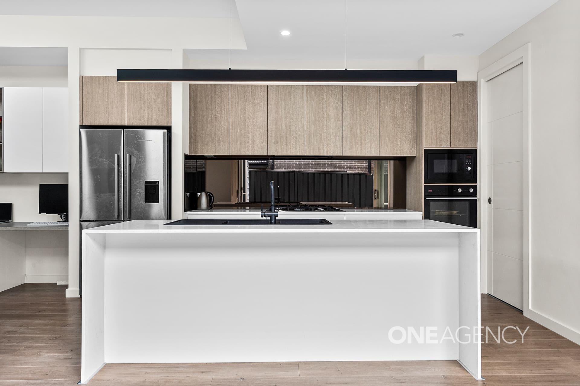 7 Upland Chase, Albion Park, Albion Park - Thumbnail 2