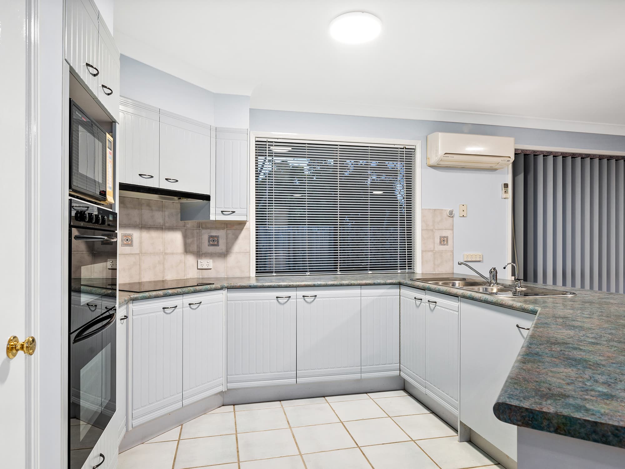60 Fedrick Street, Boronia Heights, Boronia Heights - Thumbnail 5