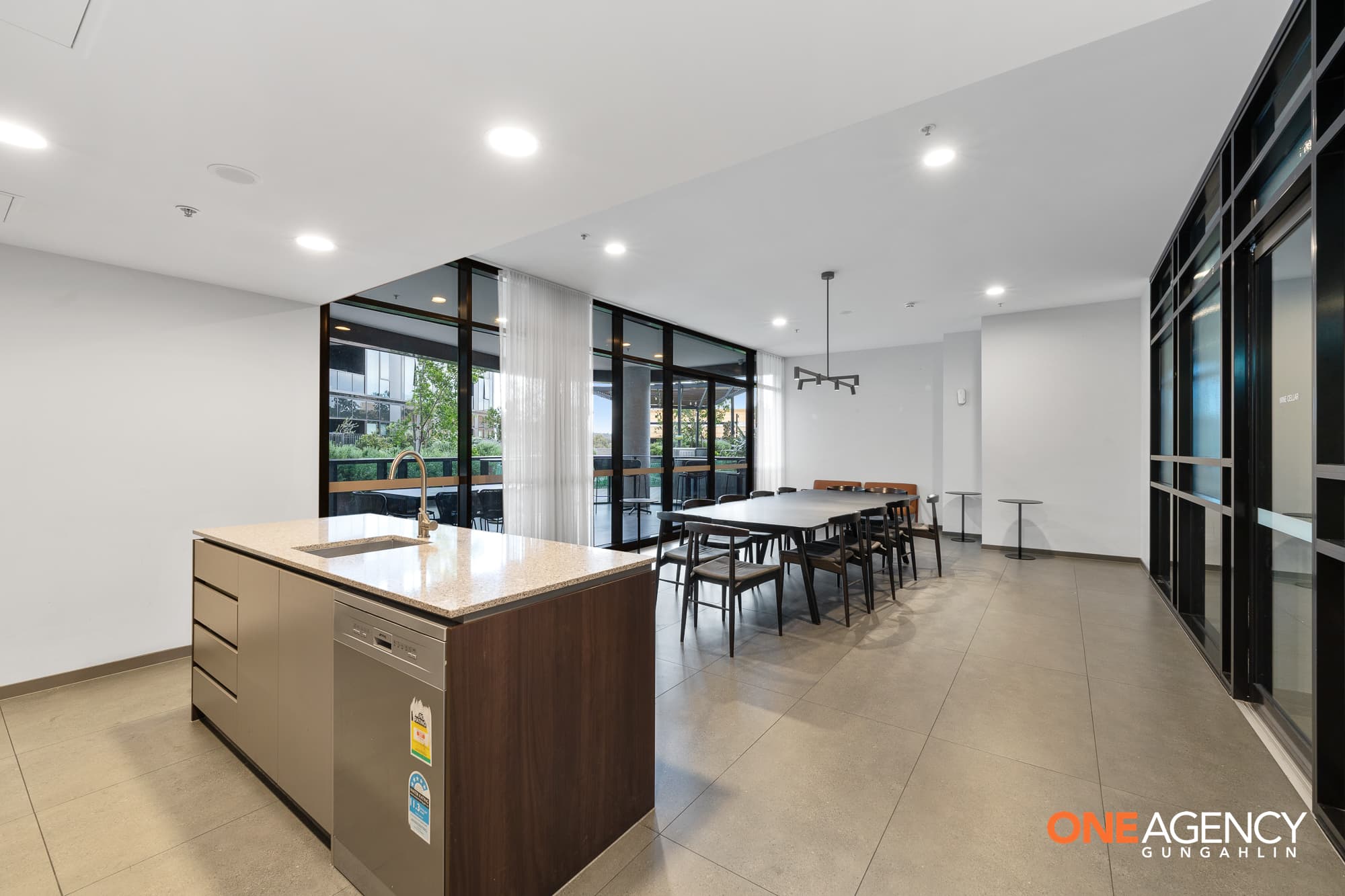 1809/3 Grazier Lane, Belconnen, Belconnen - Thumbnail 5