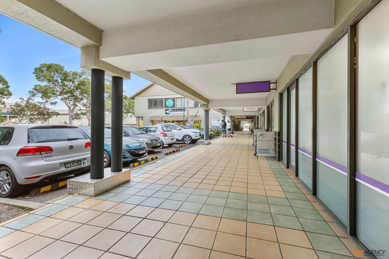 shop 18/62-70 Allison Crescent, Menai, Menai - Image 1