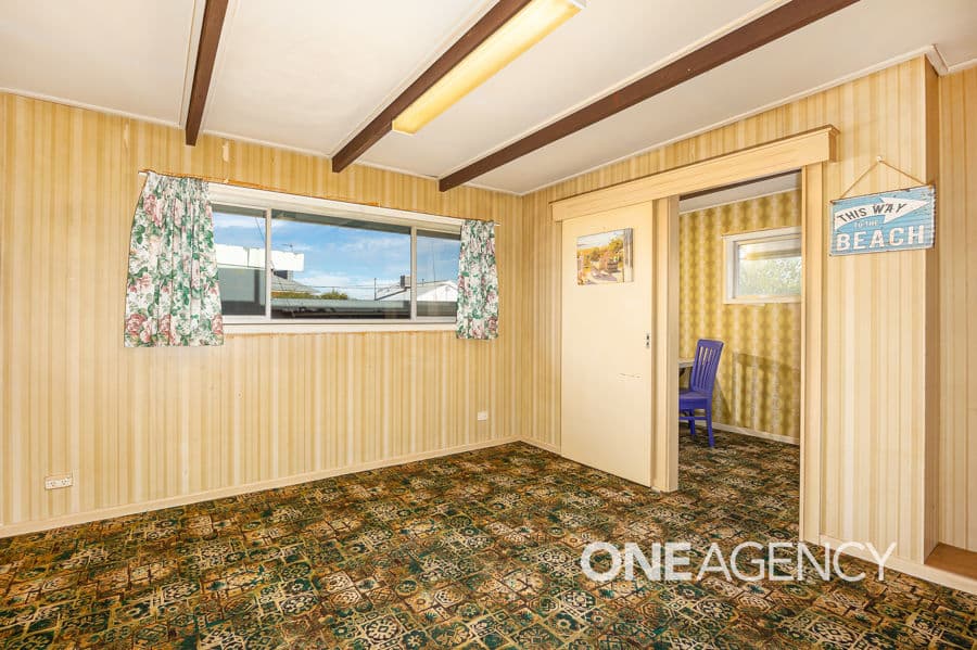 10 KILLARA Avenue, Mount Austin, Mount Austin - Thumbnail 4