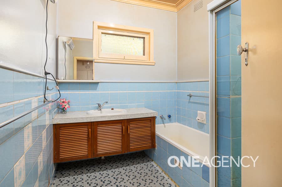 10 KILLARA Avenue, Mount Austin, Mount Austin - Thumbnail 7