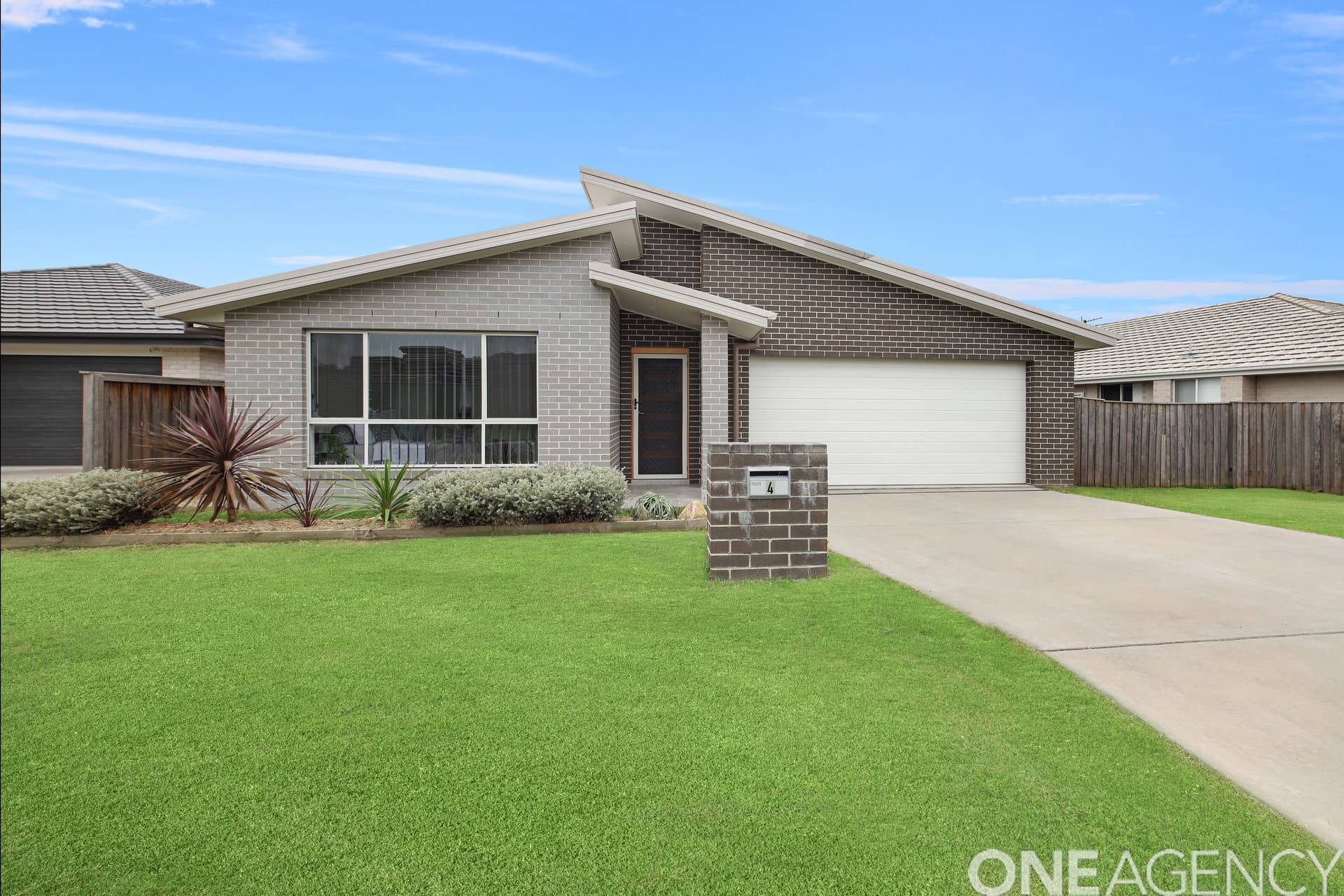 4 Leaders Way, Wauchope, Wauchope - Image 1