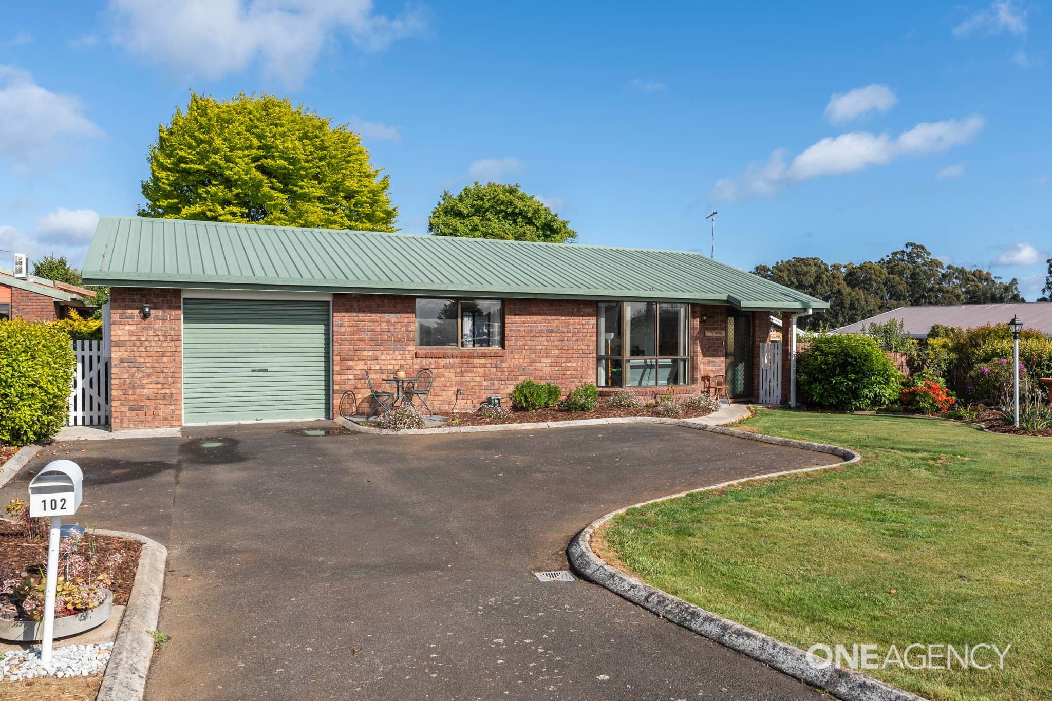 102 South Road, Penguin, Penguin - Image 1