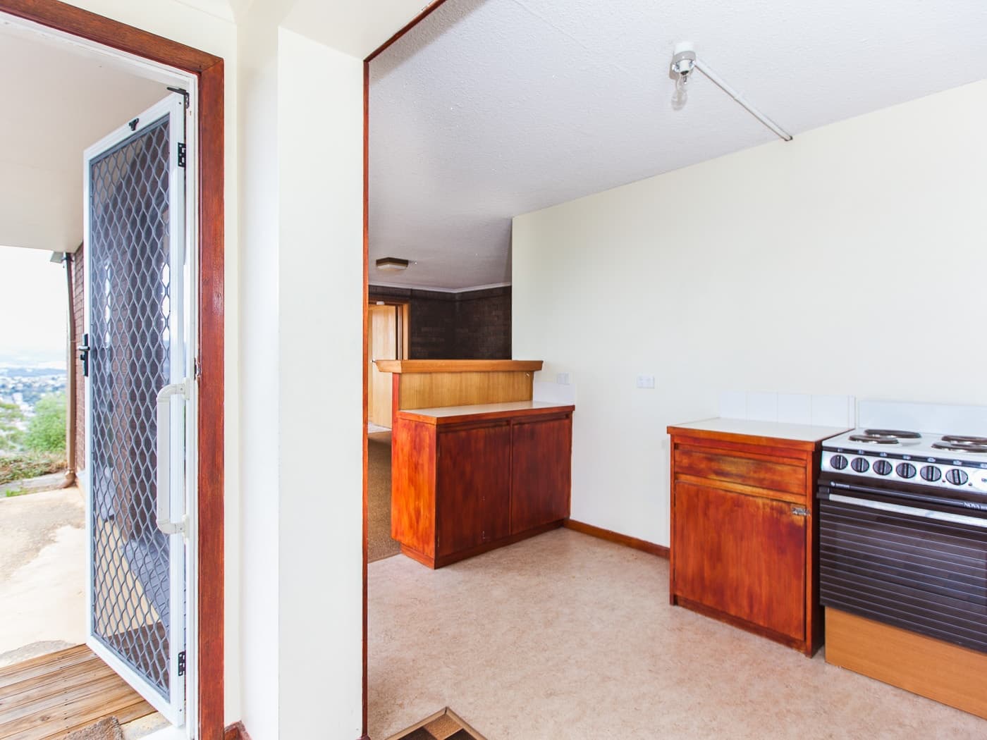 71 Salisbury Crescent, West Launceston, West Launceston - Thumbnail 7