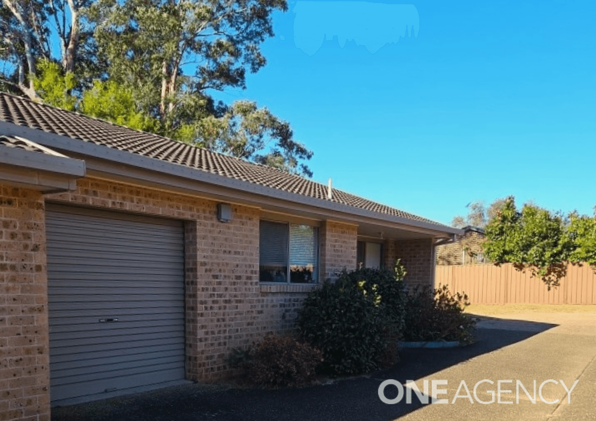 4/6 Carisbrooke Close, Bomaderry, Bomaderry - Image 1