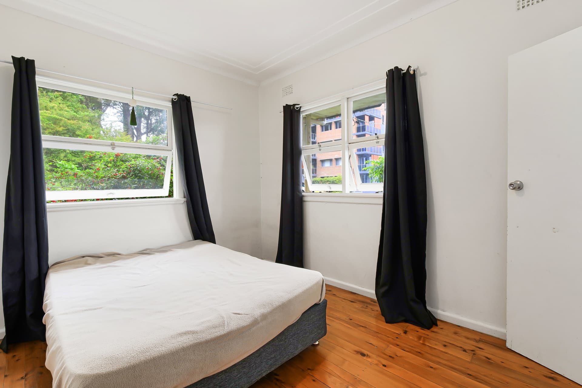 52 Donnison Street West, West Gosford, West Gosford - Thumbnail 4