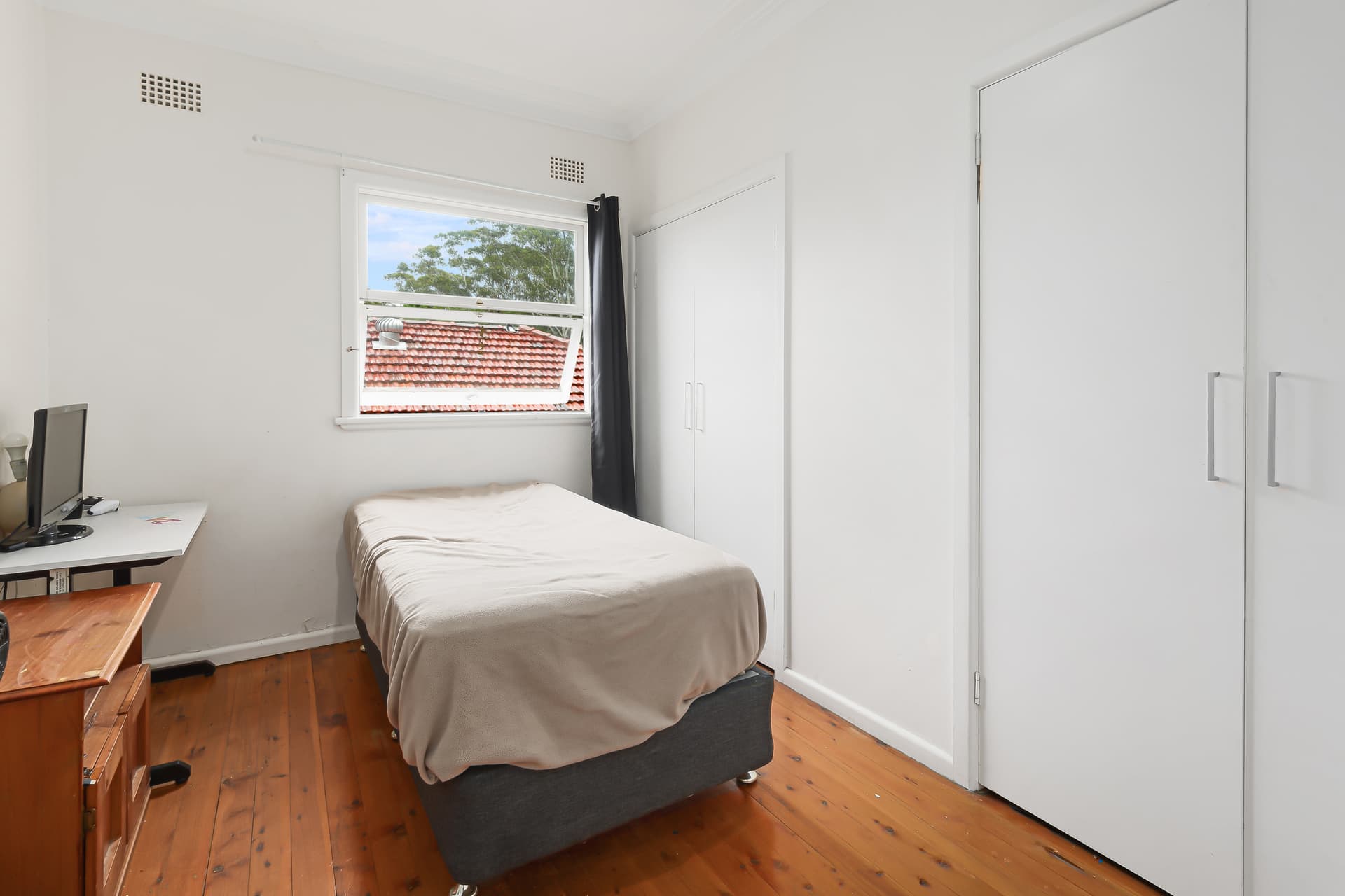 52 Donnison Street West, West Gosford, West Gosford - Thumbnail 5