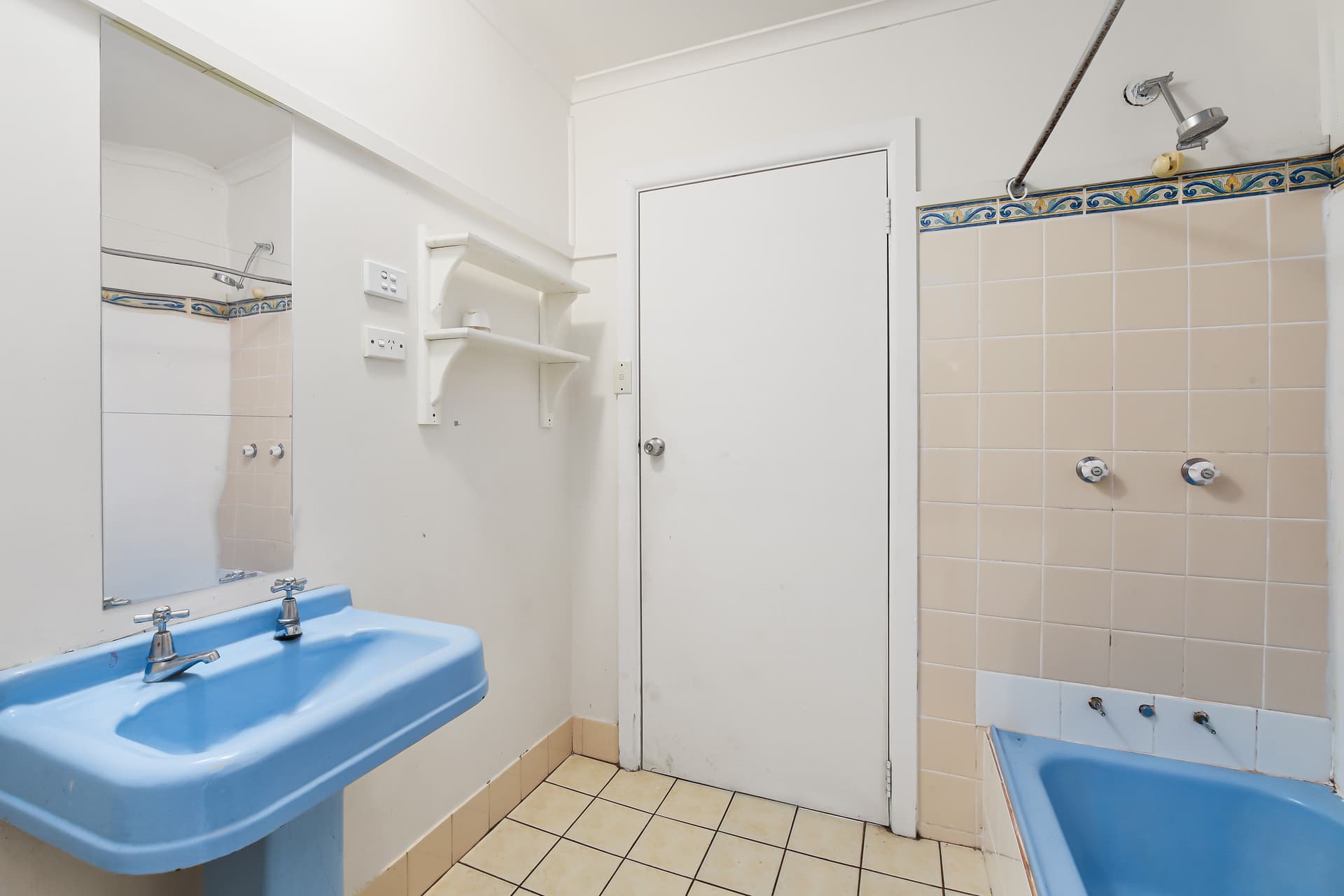 52 Donnison Street West, West Gosford, West Gosford - Thumbnail 7
