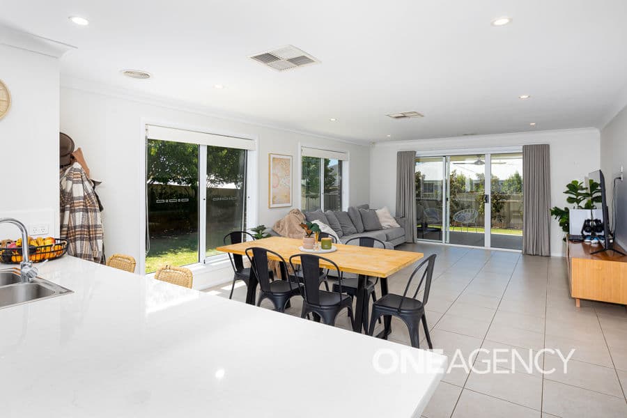 24 MUGGA Street, Gobbagombalin, Gobbagombalin - Thumbnail 2