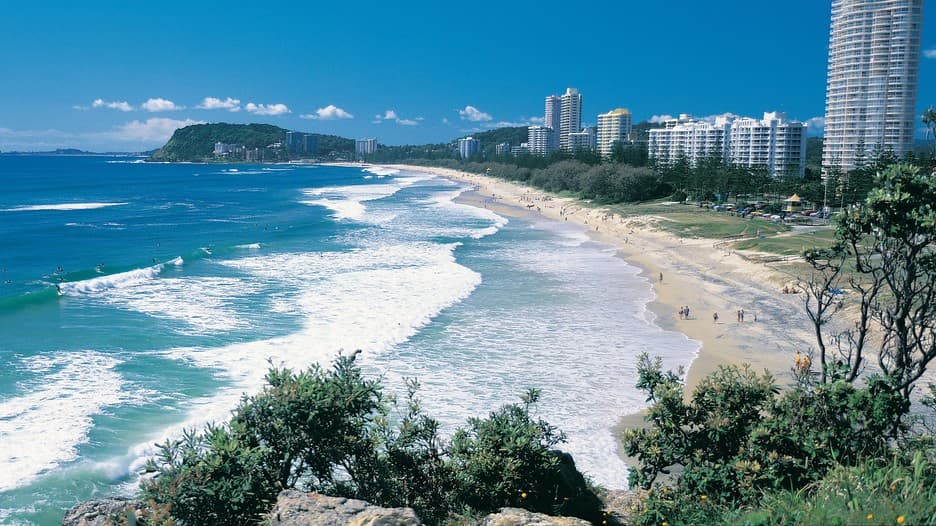 8 Warrina Crescent, Burleigh Waters, Burleigh Waters - Thumbnail 8