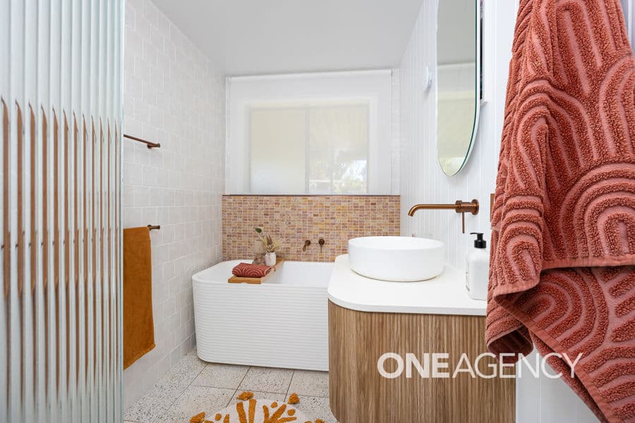 10 GUNYAH Place, Glenfield Park, Glenfield Park - Thumbnail 8