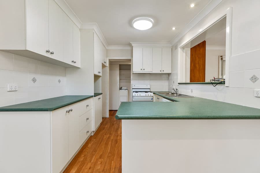 21 NIXON Crescent, Tolland, Tolland - Thumbnail 8