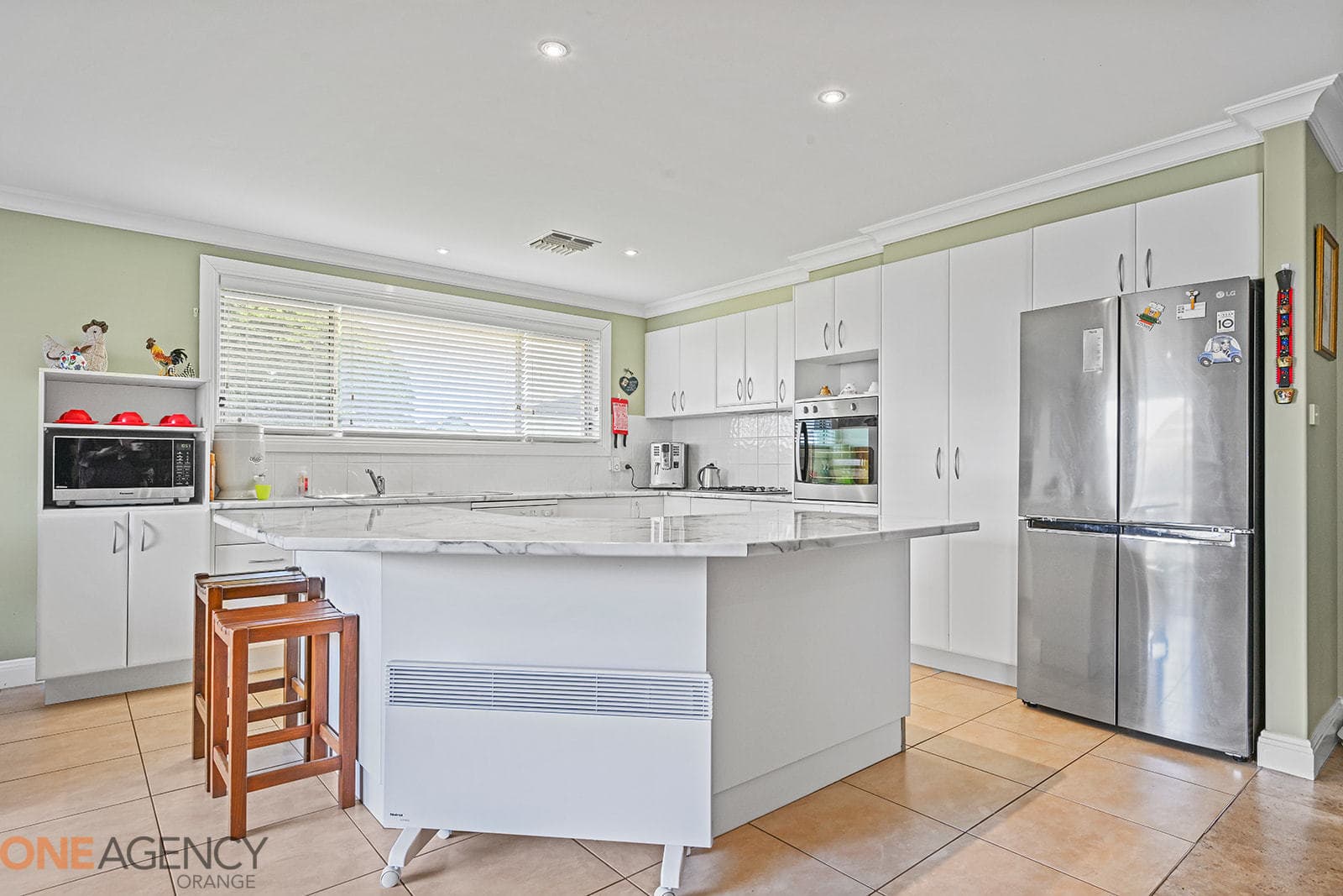 40 William Maker Drive, Orange, Orange - Thumbnail 2