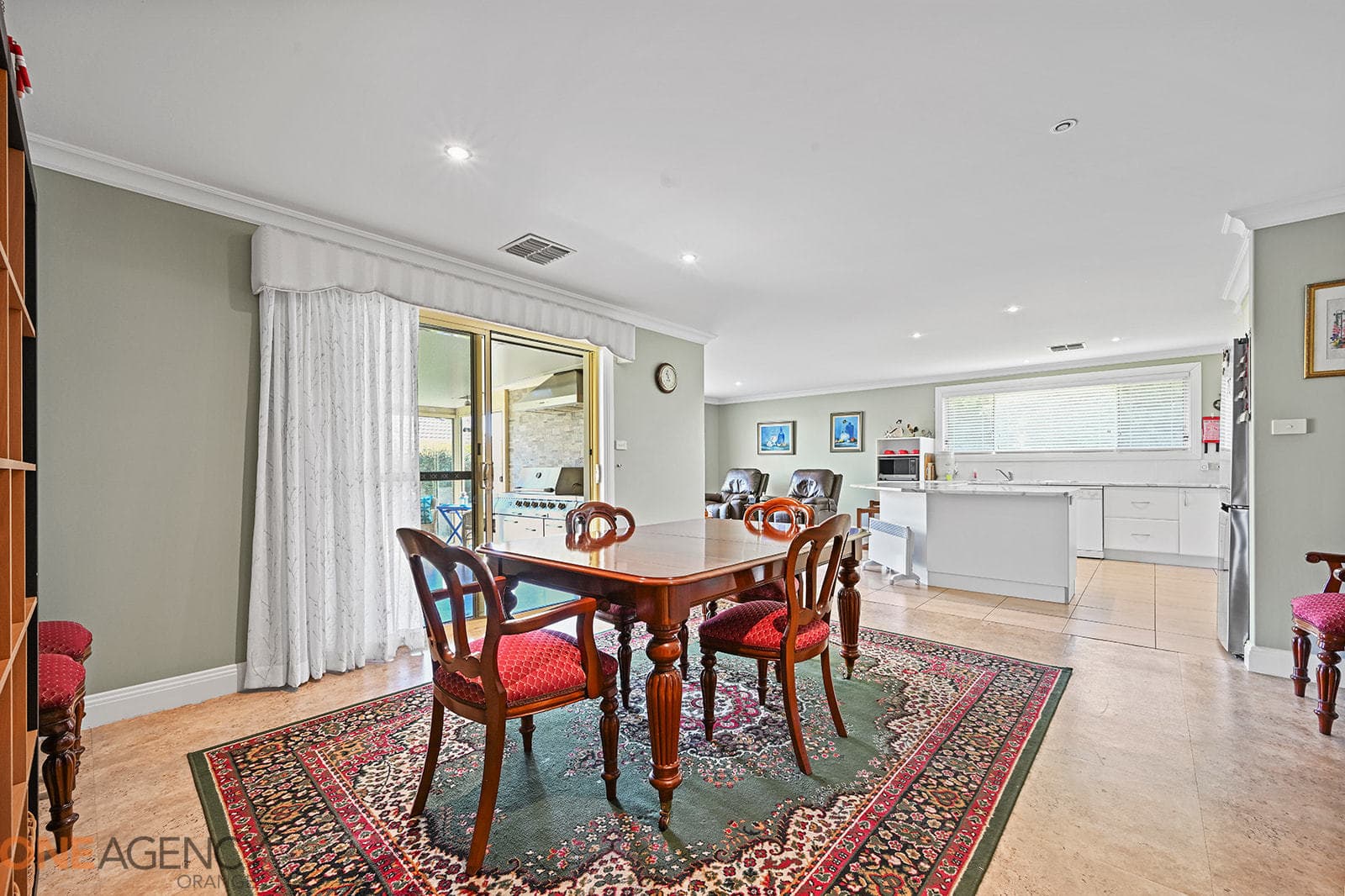 40 William Maker Drive, Orange, Orange - Thumbnail 4