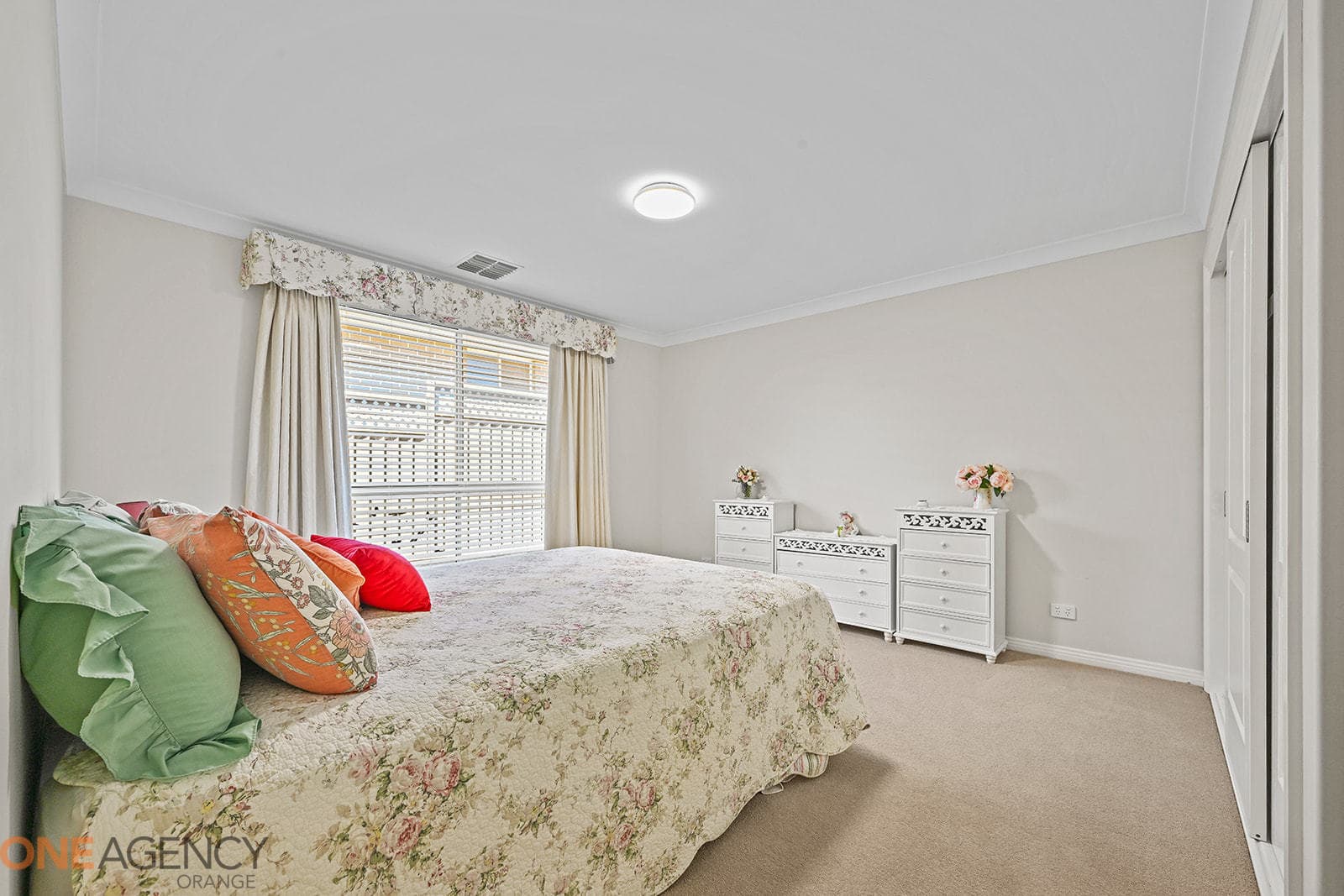 40 William Maker Drive, Orange, Orange - Thumbnail 8