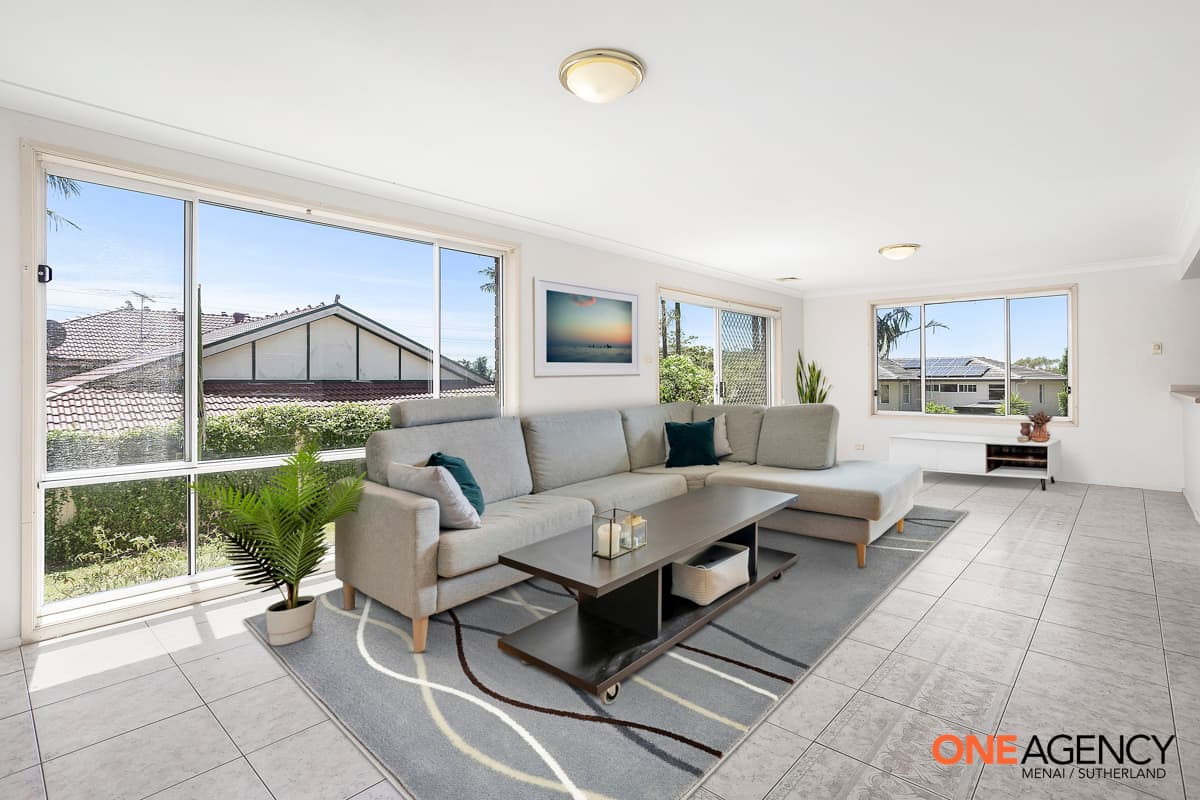 8 Cameron Place, Alfords Point, Alfords Point - Thumbnail 2