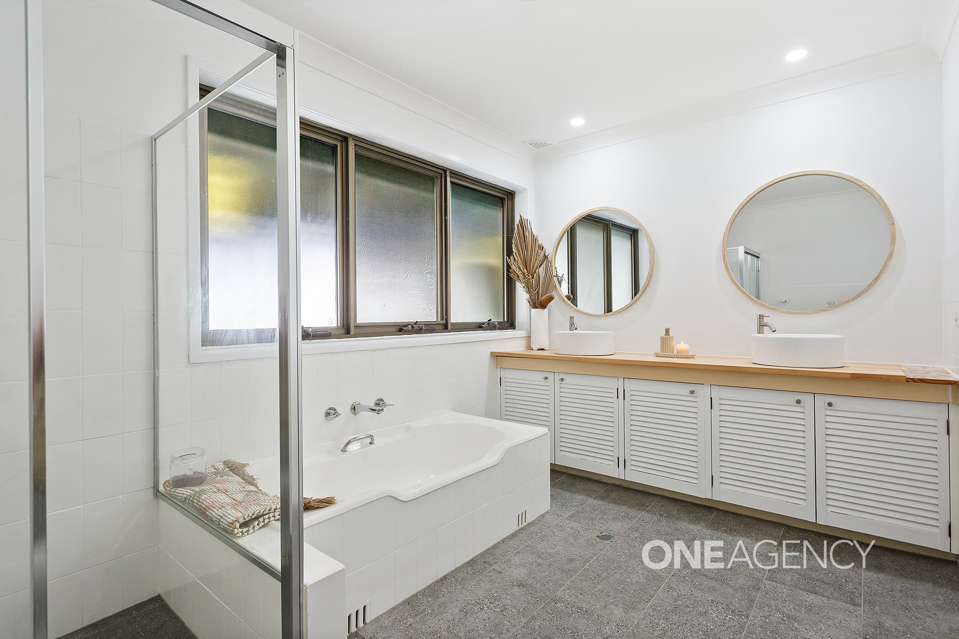 17 Shipton Crescent, Mount Warrigal, Mount Warrigal - Thumbnail 7