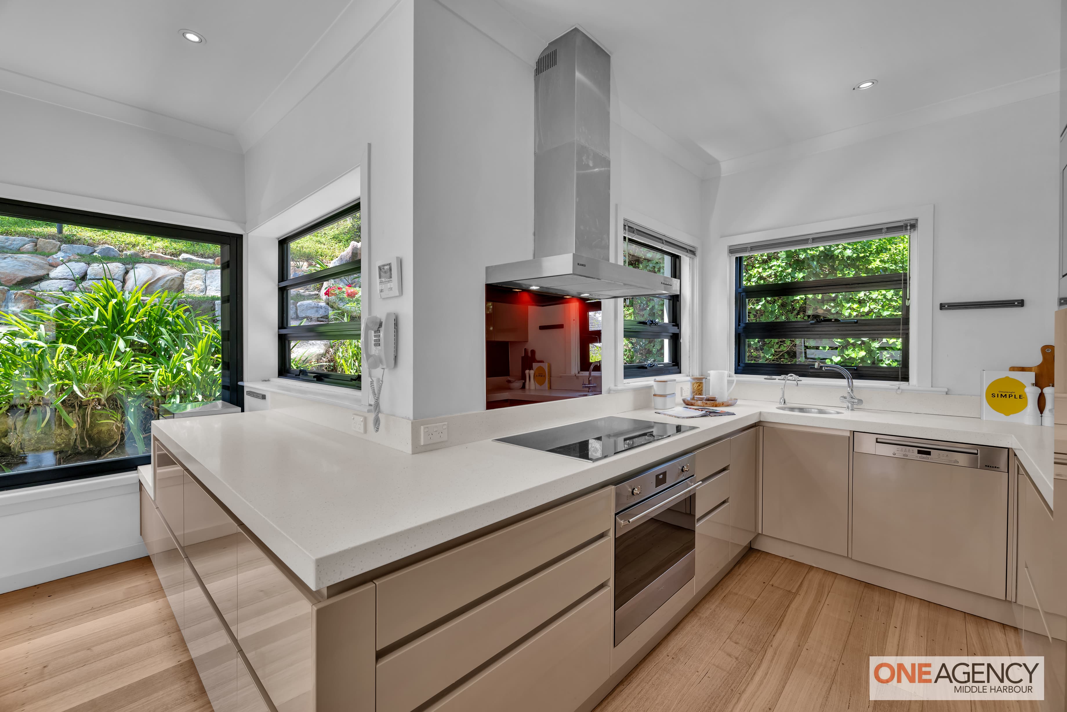 17 Upper Cliff Avenue, Northbridge, Northbridge - Thumbnail 7