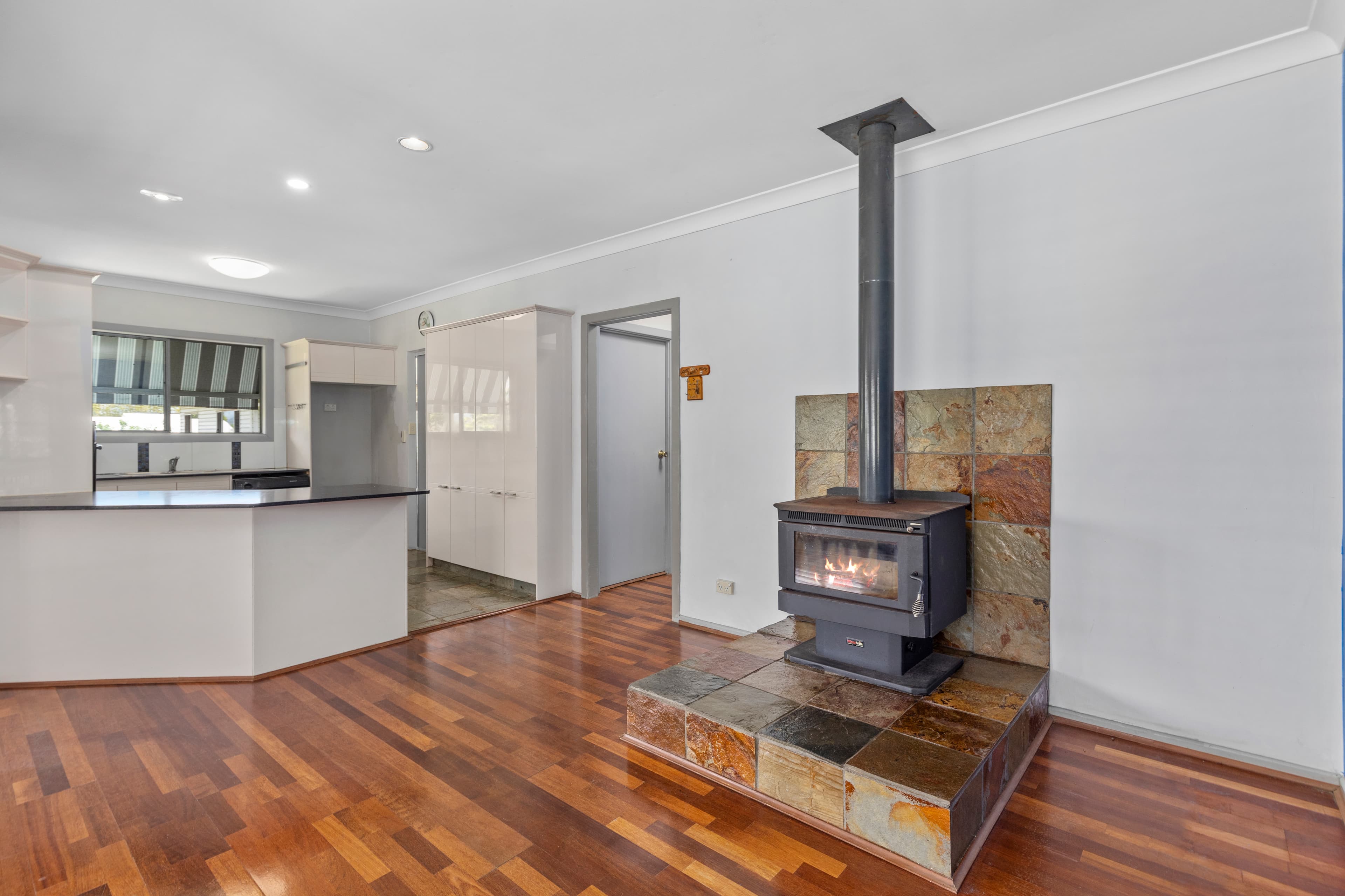 6 Wairoo Street, Burleigh Heads, Burleigh Heads - Thumbnail 8