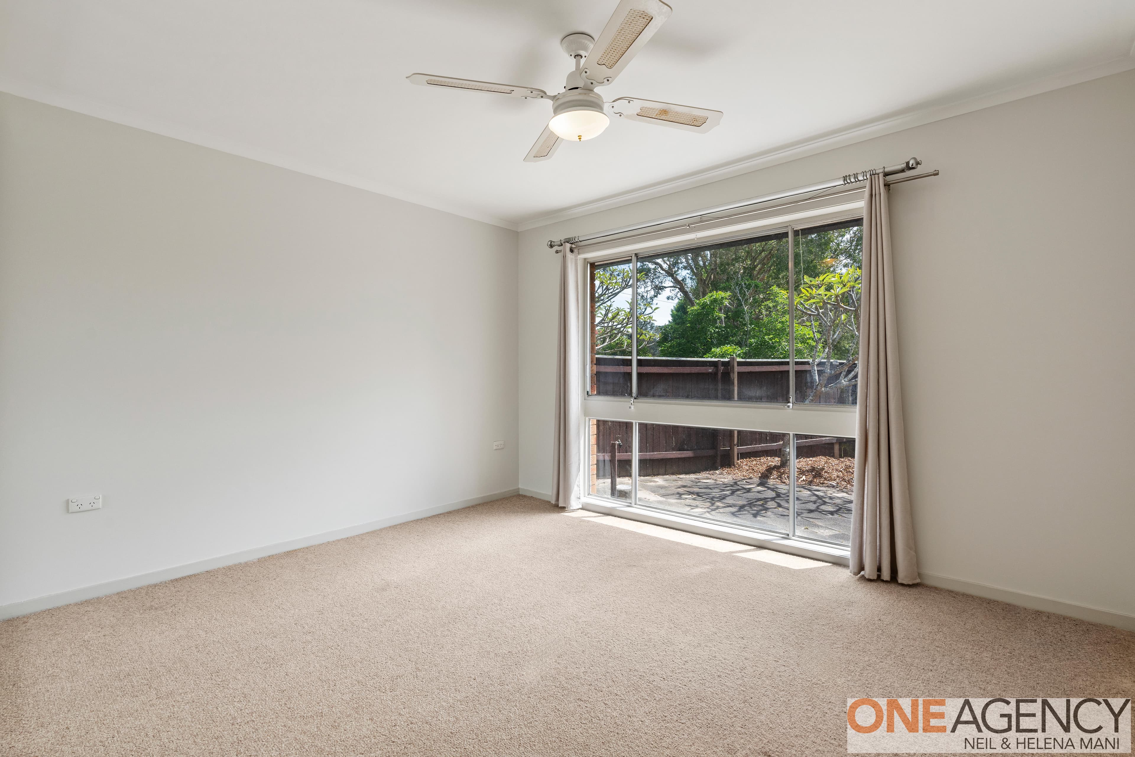10 Shoreview Close, Point Clare, Point Clare - Thumbnail 8