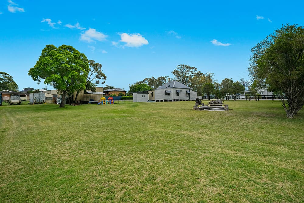 14 Singleton Road, Gresford, Gresford - Thumbnail 2