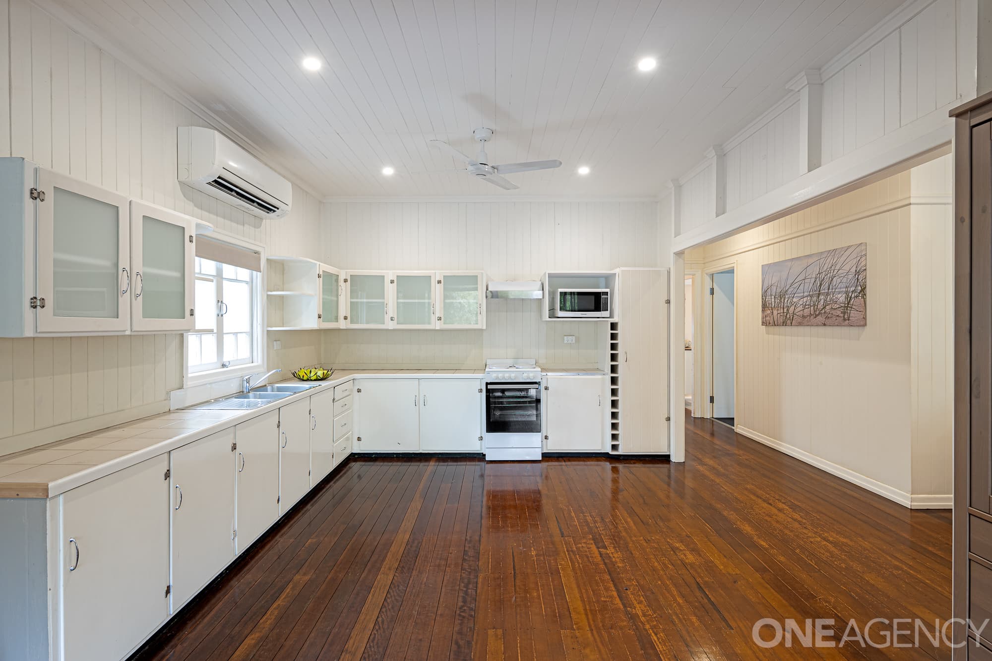 406 Oxley Avenue, Redcliffe, Redcliffe - Thumbnail 7