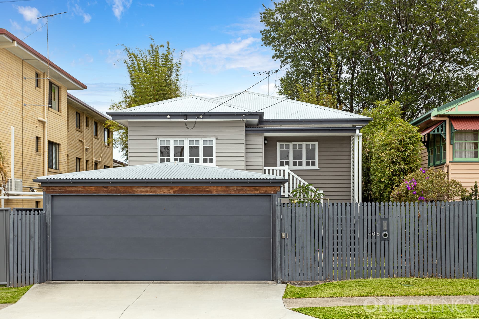 406 Oxley Avenue, Redcliffe, Redcliffe - Image 1