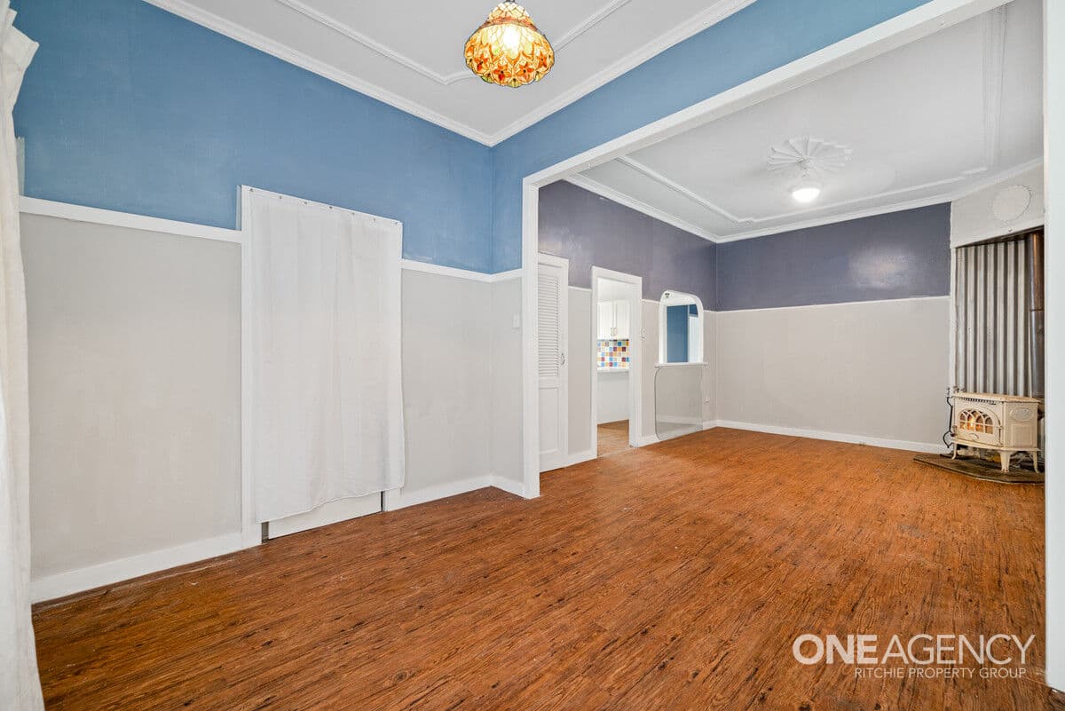 5 Springfield Crescent, Springwood, Springwood - Thumbnail 5