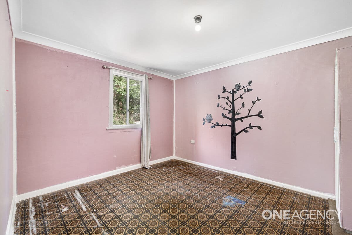 5 Springfield Crescent, Springwood, Springwood - Thumbnail 8