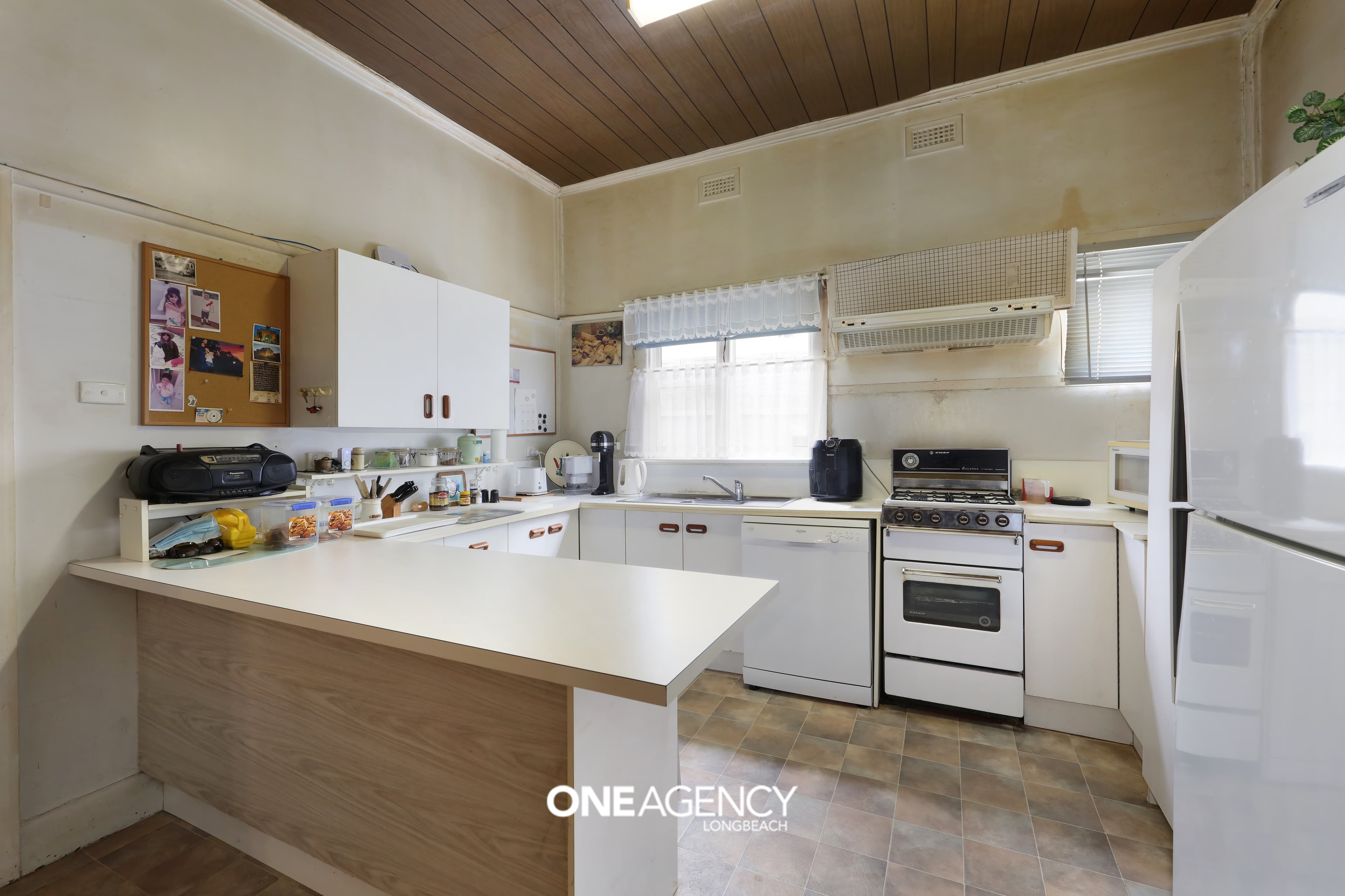 16 Fourth Avenue, Aspendale, Aspendale - Thumbnail 3