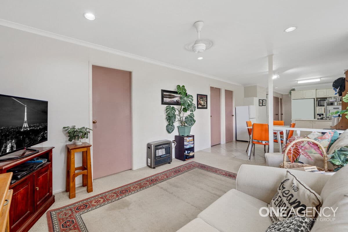 2a Russell Avenue, Valley Heights, Valley Heights - Thumbnail 4