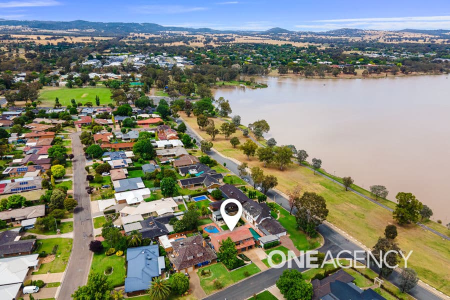 12 TAUPO Drive, Lake Albert, Lake Albert - Thumbnail 2