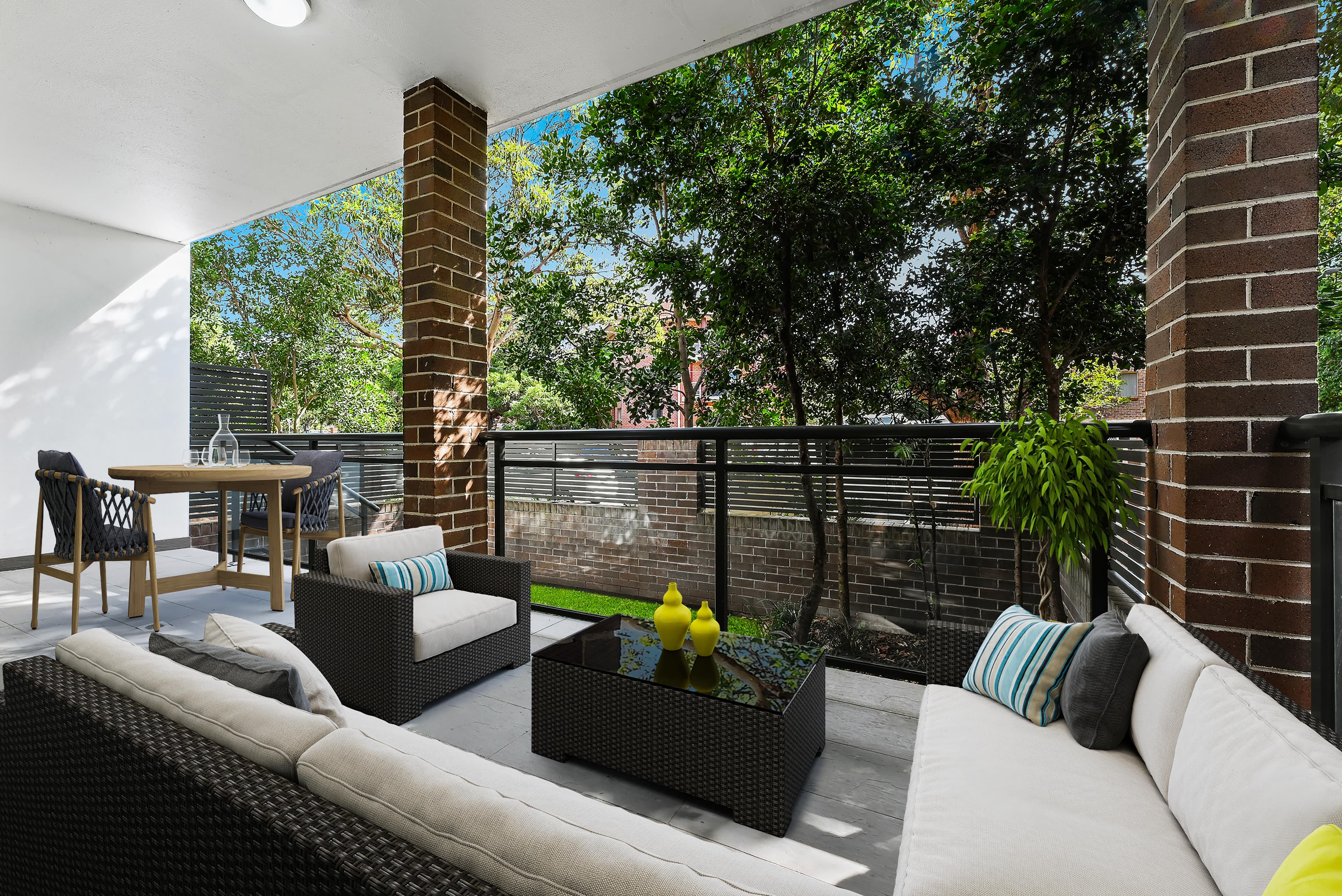 2/2 - 4  Hampden Street, Beverly Hills, Beverly Hills - Thumbnail 3