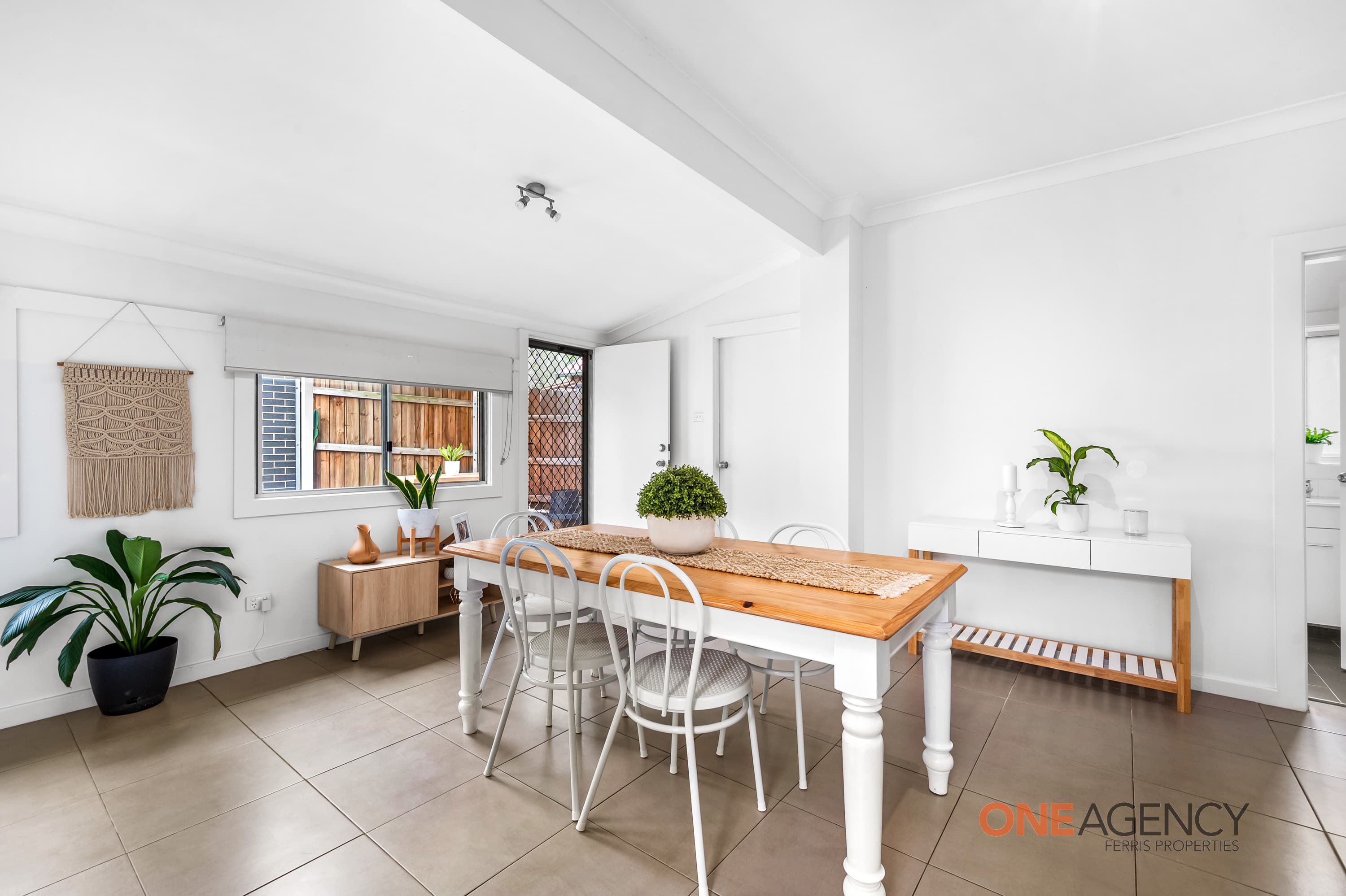 46 Kitchener Parade, Mayfield East, Mayfield East - Thumbnail 5