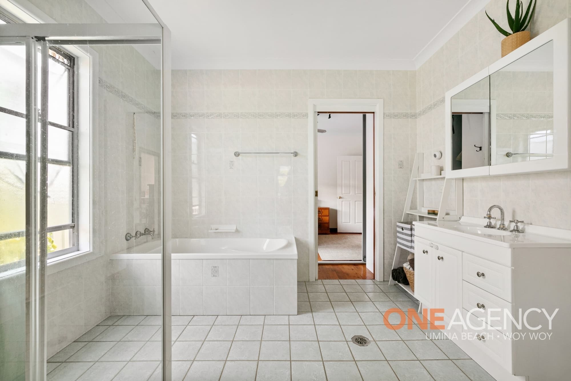 39 Davis Street, Booker Bay, Booker Bay - Thumbnail 7