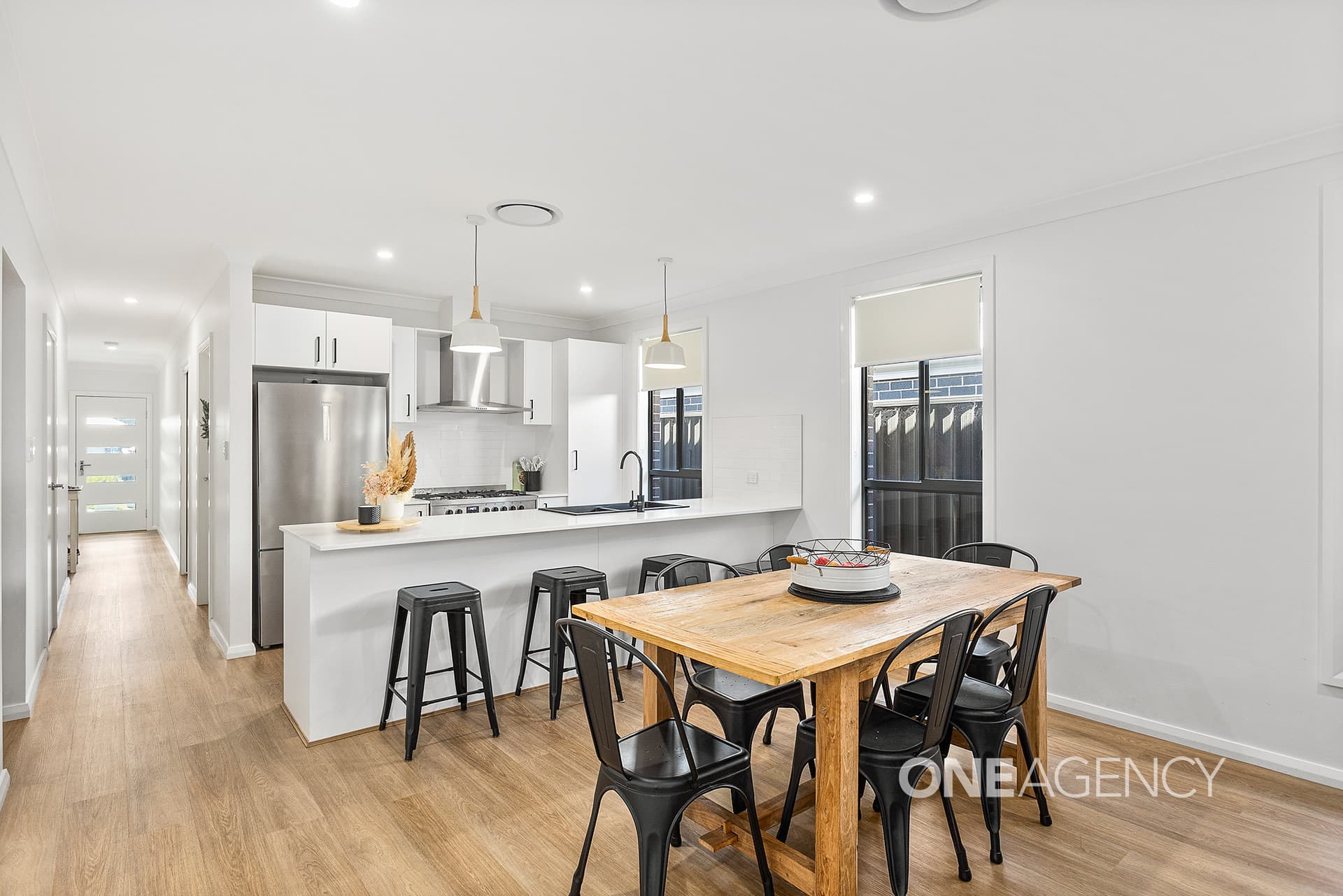 11 Bowral Crescent, Tullimbar, Tullimbar - Thumbnail 3
