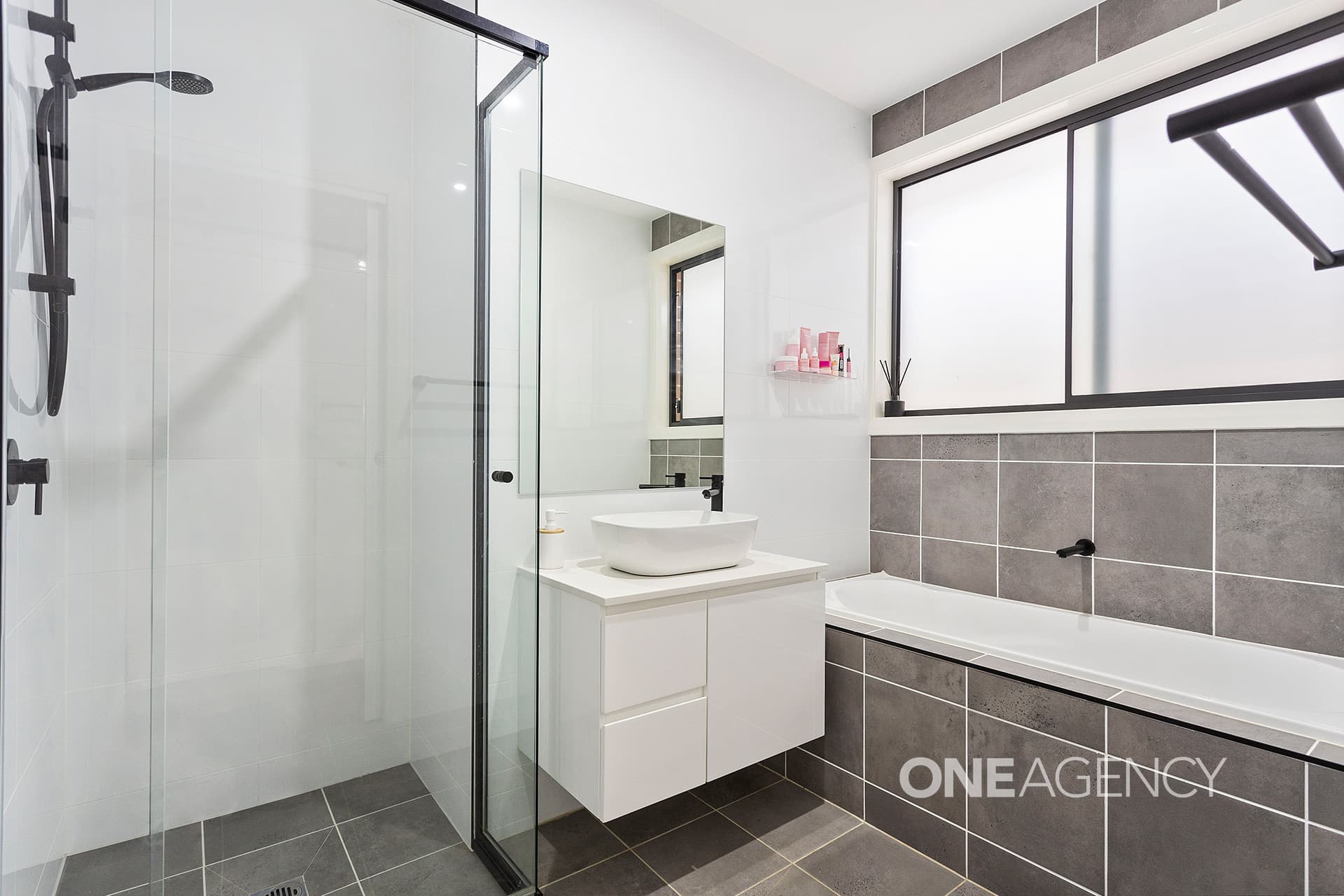 11 Bowral Crescent, Tullimbar, Tullimbar - Thumbnail 5
