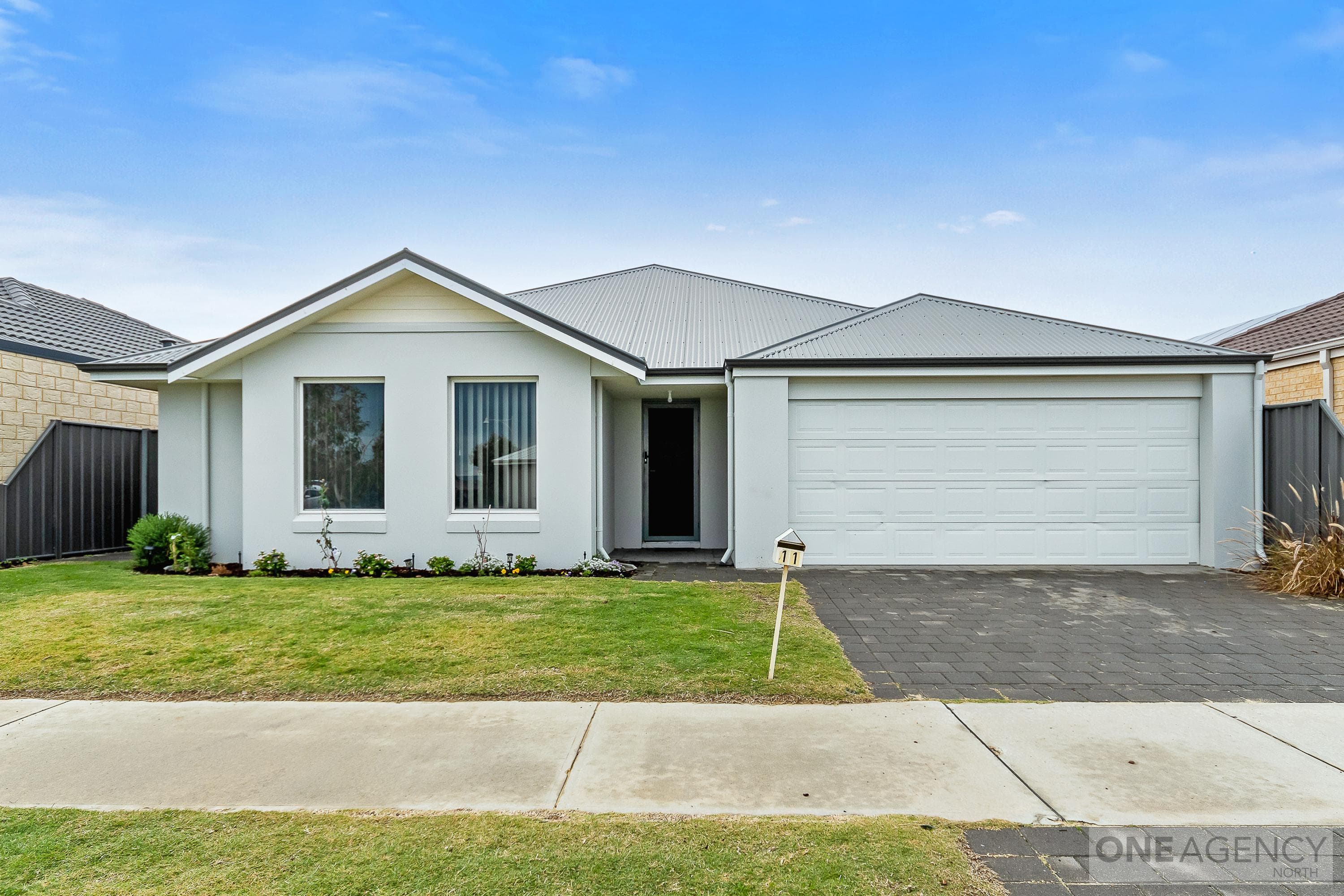 11 Mayali Bend, Banksia Grove, Banksia Grove - Image 1