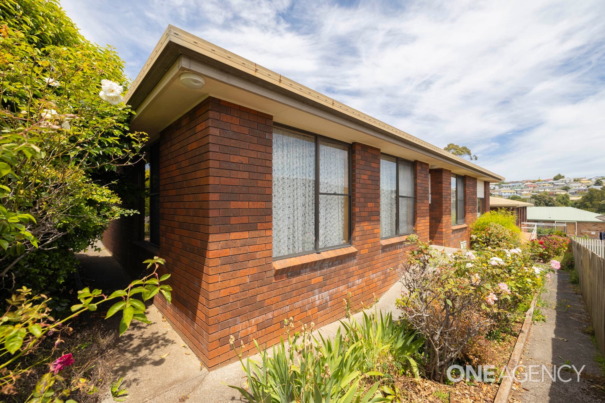 1/204A Mount Street, Upper Burnie, Upper Burnie - Thumbnail 2