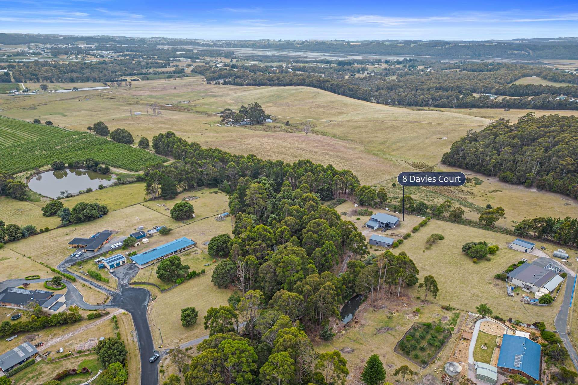 8 Davies Court, South Spreyton, South Spreyton - Thumbnail 2