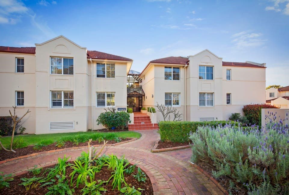 8/27 Bluegum Way, Menai, Menai - Image 1