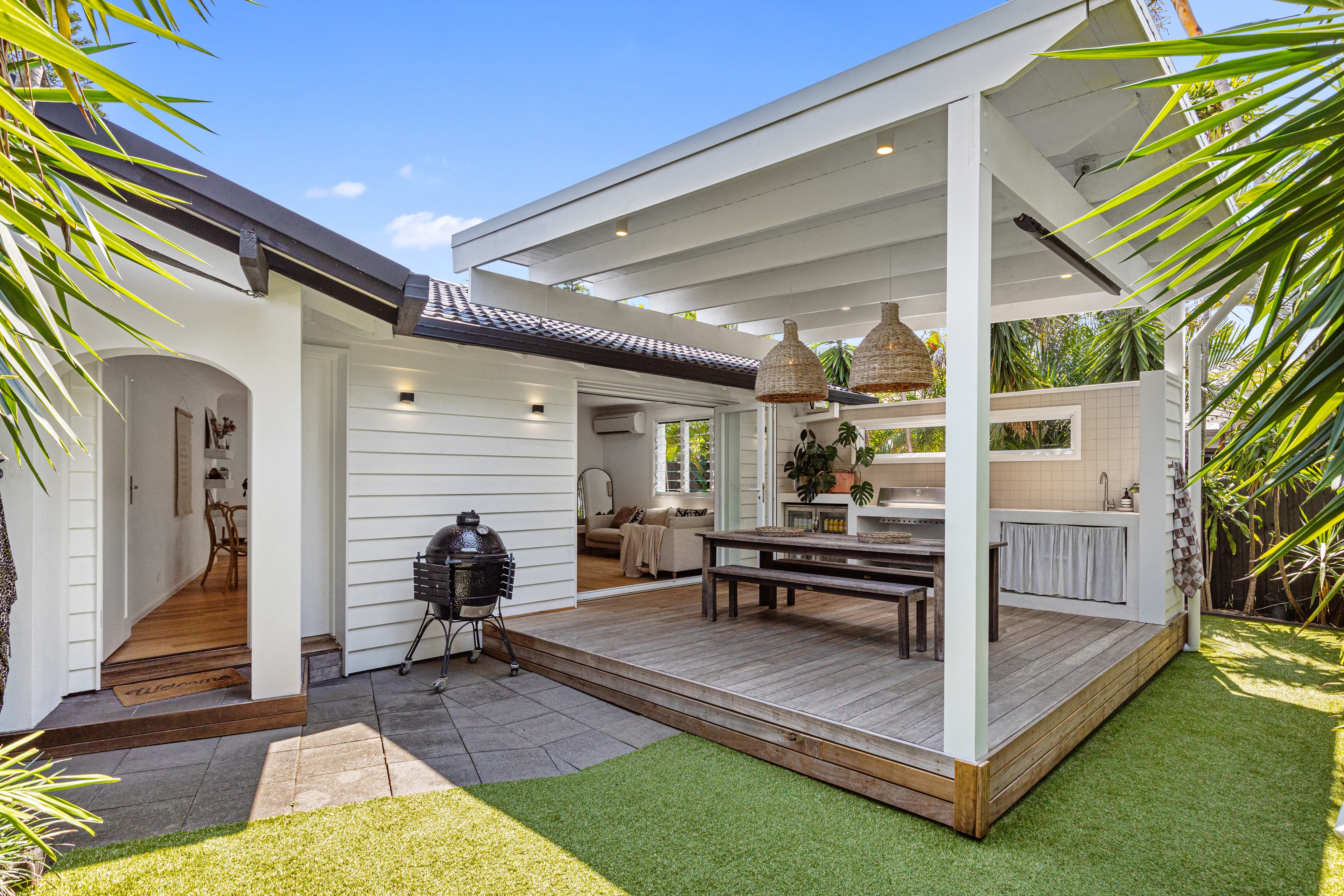 2/15 Macaw Avenue, Miami, Miami - Image 1